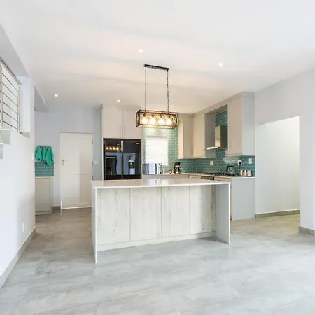 Beachfront Villa - Pool, Fireplace, No Loadshedding Wilderness Exterior foto